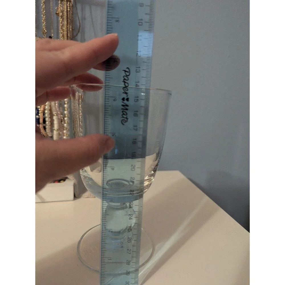 NEW Williams-Sonoma Edward water wine goblet glass